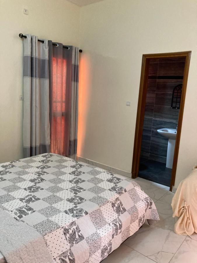 Maison Oceane A Zac Mbao Kammba ภายนอก รูปภาพ