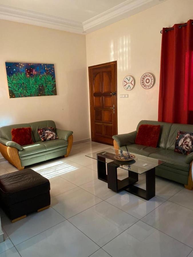 Maison Oceane A Zac Mbao Kammba ภายนอก รูปภาพ
